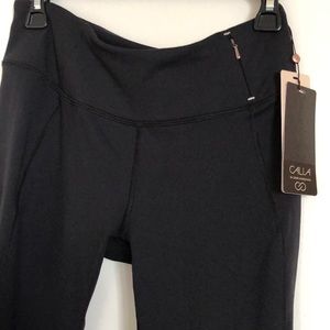 NWT women’s medium Calia tight fit black leggings